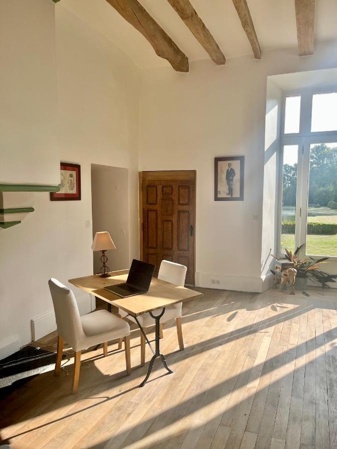 Chateau De Valesne Sache Luaran gambar